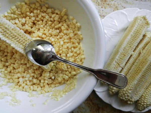 Place the kernels into a large bowl.