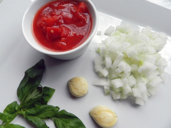 basic tomato sauce