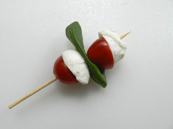 caprese skewer