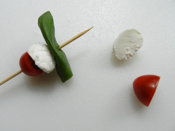 caprese skewer