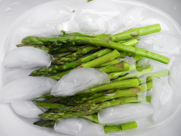 asparagus with wasabi mayo