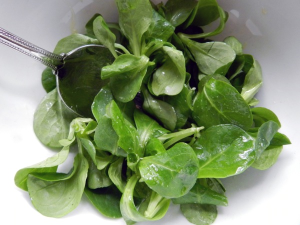 mache salad with black truffle oil