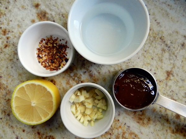 chutney garlic dressing