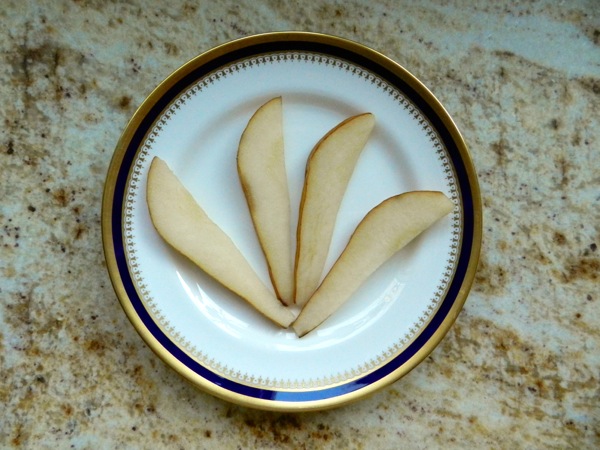 pear and pomegranate salad