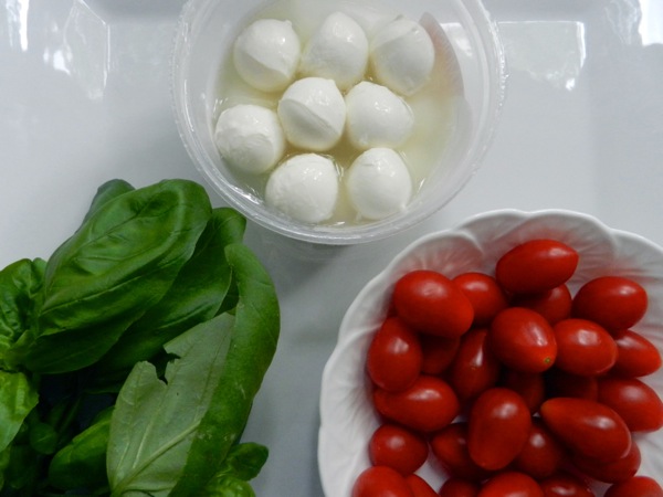 caprese skewers 