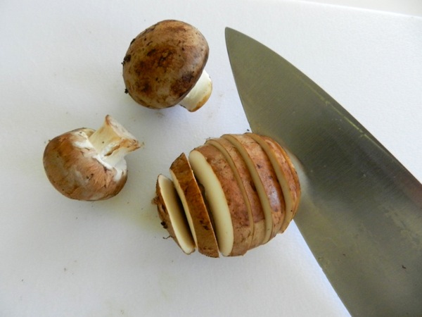 mushroom wellington cups